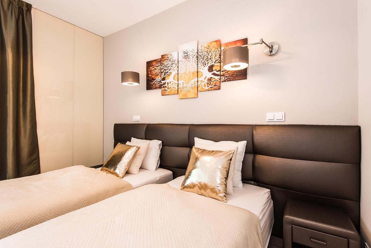 Super-apartamenty International Fair Apartment *